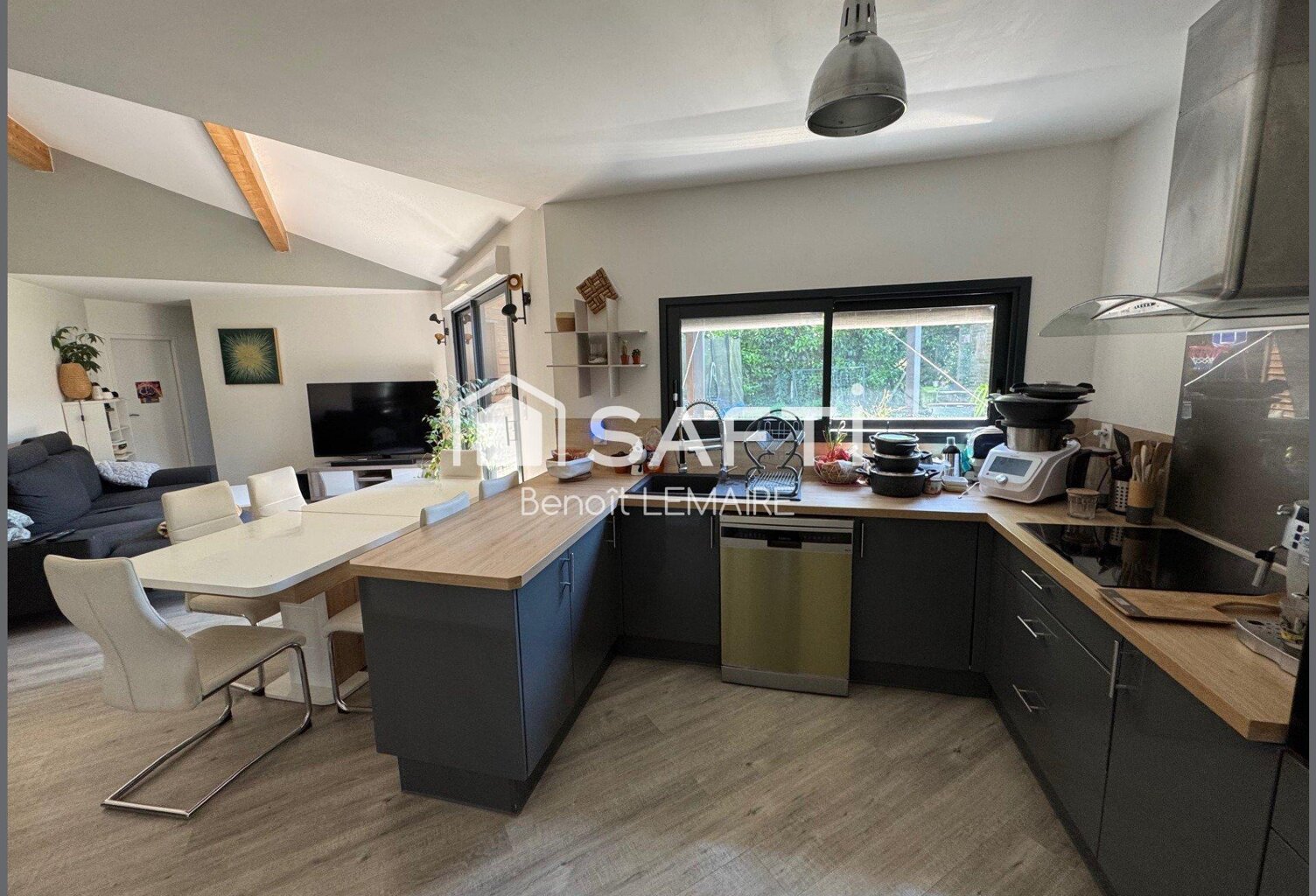 Belle maison contemporaine quartier calme — photo 1
