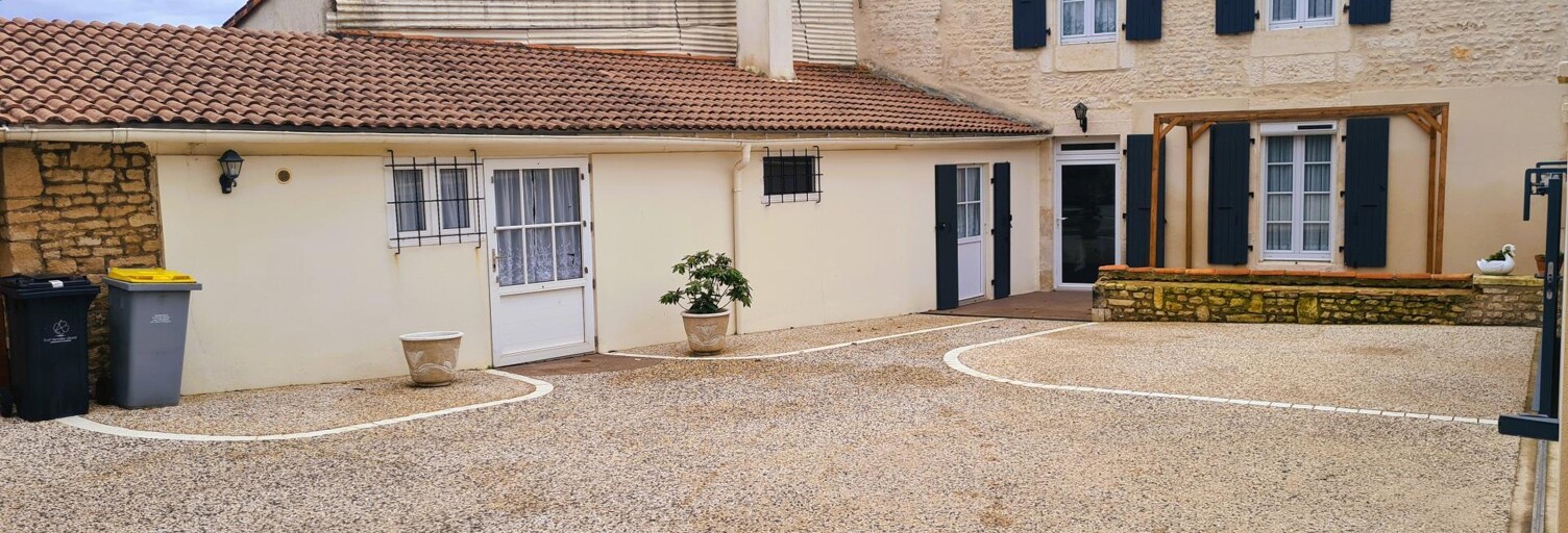 Maison 8 Pièces 211 m² à vendre à Nalliers (85370)