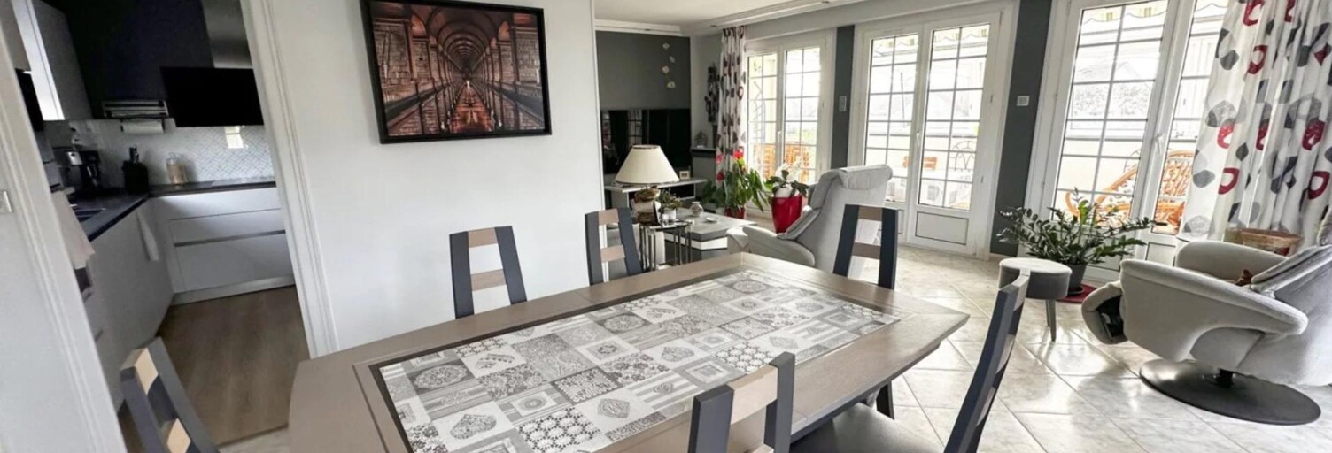 Maison 7 Pièces 156 m² à vendre à Merville-Franceville-Plage (14810)