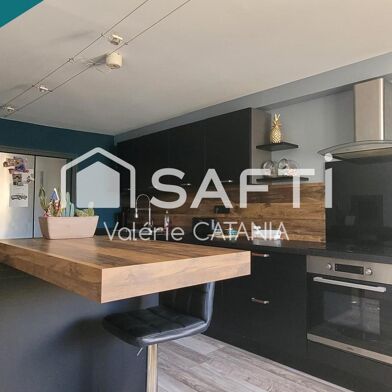 Maison 7 pièces 250000 €