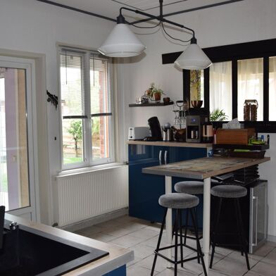 Maison 7 pièces 230000 €