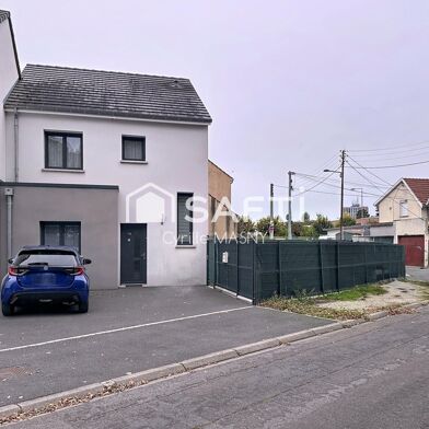 Maison 5 pièces 249000 €