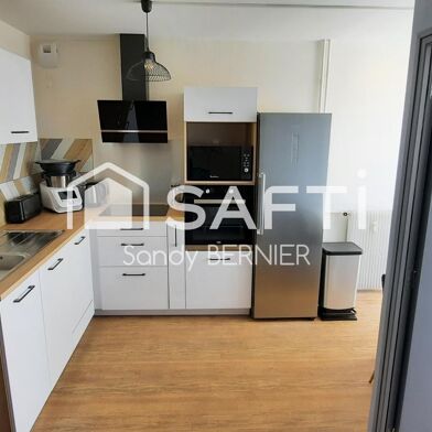 Appartement 6 pièces 198000 €