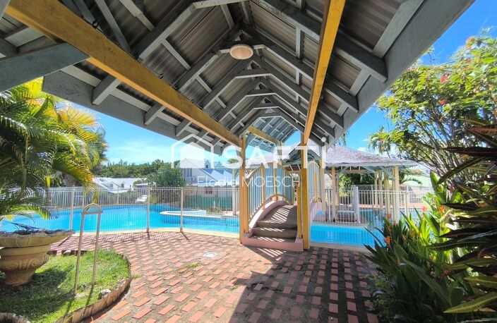 Studio avec piscine à 5 minutes à pieds d'une des plus belle plage de l'ile ! — photo 4