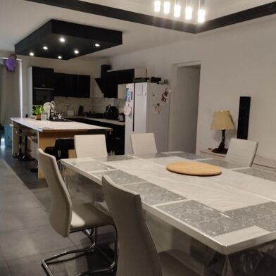 Maison 10 pièces 275000 €