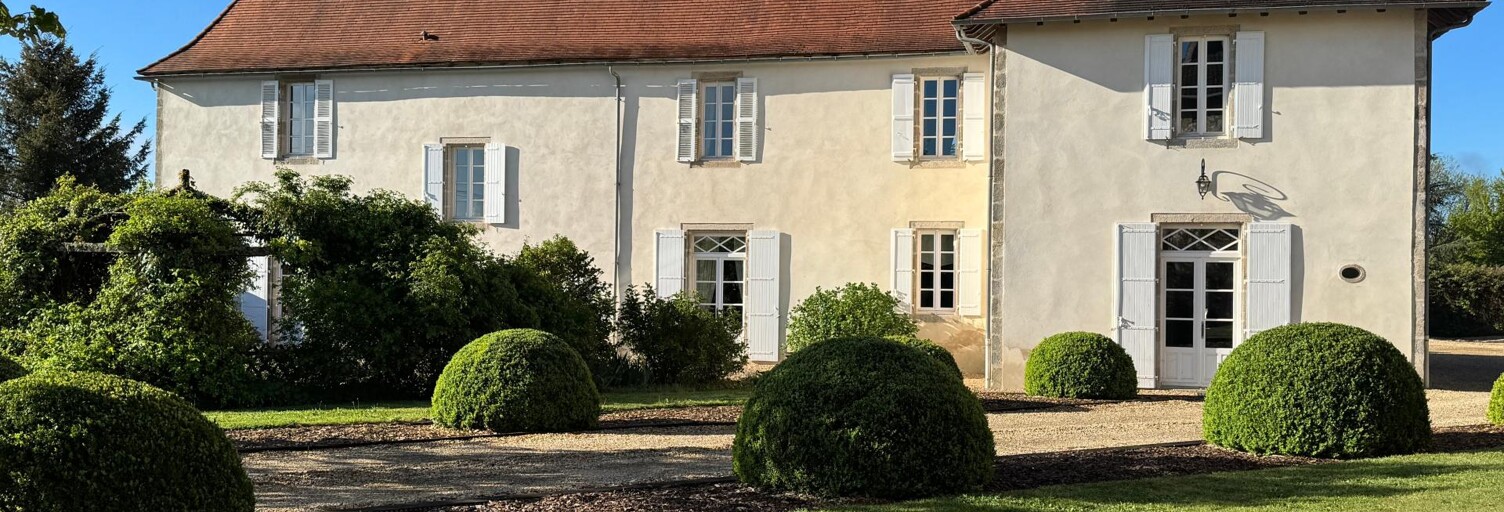 Maison 9 Pièces 304 m² à vendre à La Chapelle-Montbrandeix (87440)