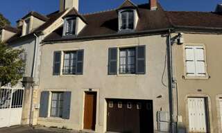 Maison 7 Pièces 134 m² à vendre à Saint-Amand-Montrond (18200)