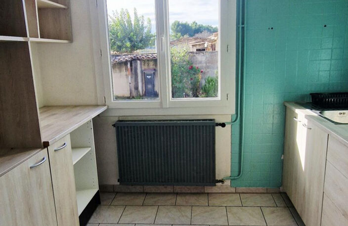 84500 bollene maison plain pied 467 m2 de terrain — photo 5