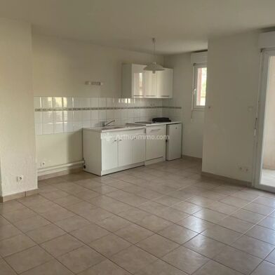 Appartement 3 pièces 98000 €