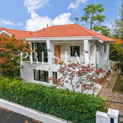 Maison 5 pièces 1985000 €