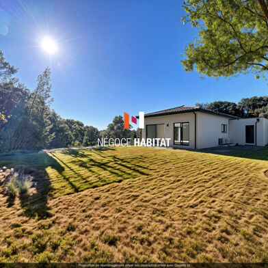 Maison 5 pièces 2000 €