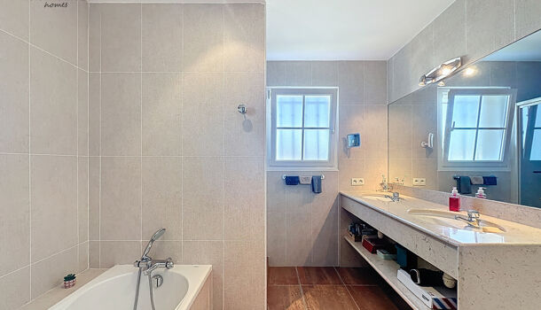 Villa / Maison 7 pièces  à vendre Idron 64320