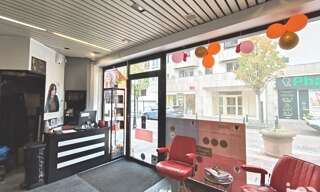 Commerce  55 m² à vendre à Courbevoie (92400)