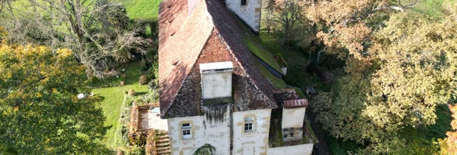 Maison 9 Pièces 374 m² à vendre à Momas (64230)