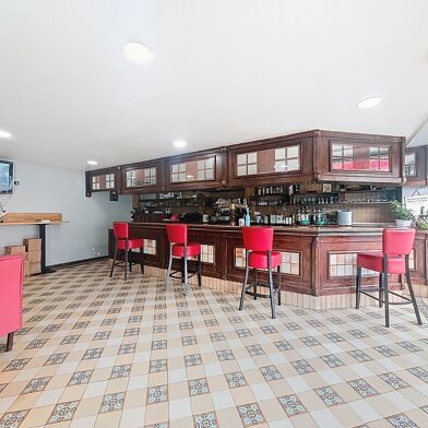 Commerce  155000 €