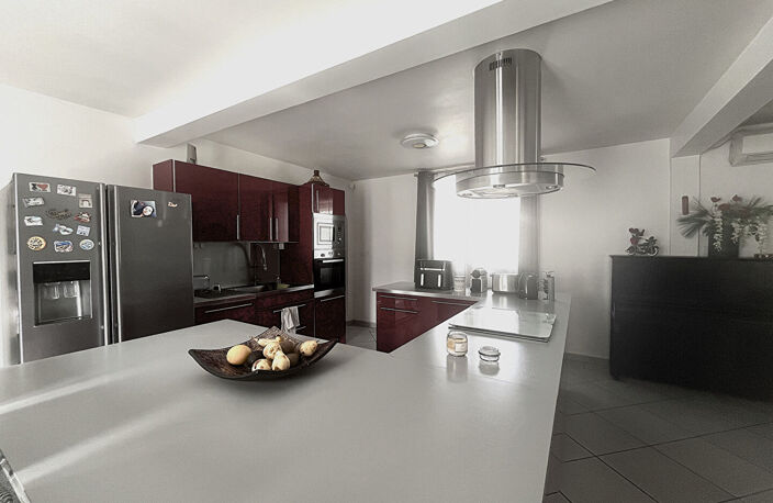 Sérénité, Convivialité et Nature Maison T4  MIRAMAS — photo 5