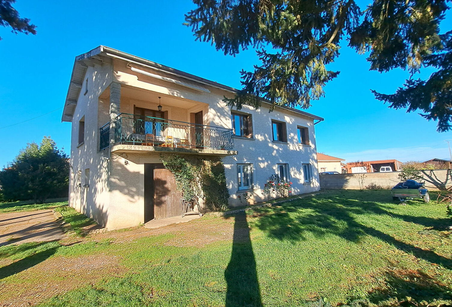 Maison Anneyron 7 pièce(s) 186.9m2 — photo 1