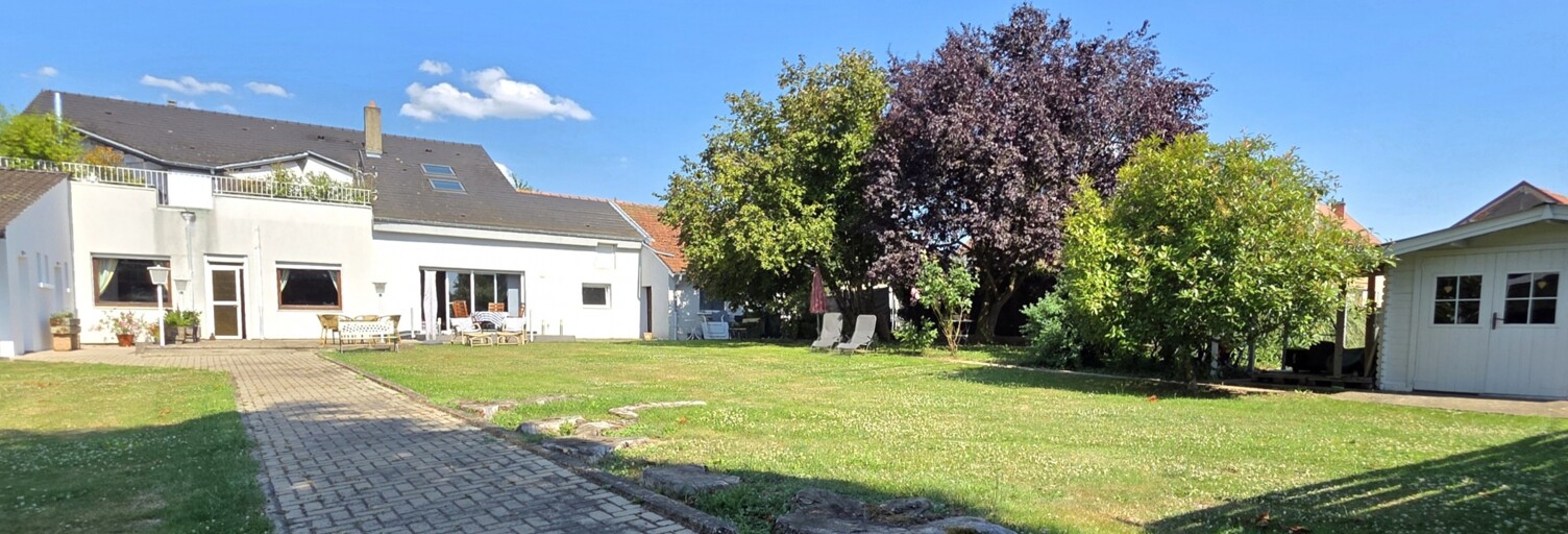 Maison 10 Pièces 360 m² à vendre à Holving (57510)