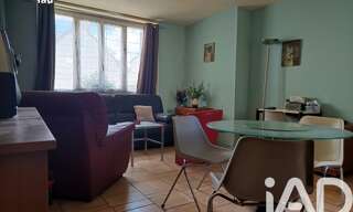 Appartement 1 Pièce 40 m² à vendre à Les Aix-d'Angillon (18220)