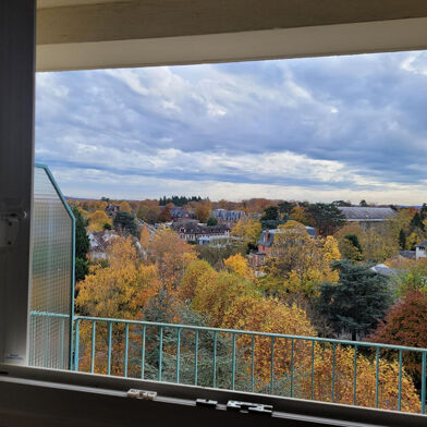 Appartement 5 pièces 160500 €