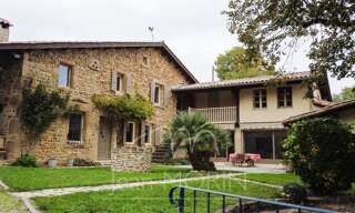 Maison 9 Pièces 250 m² à vendre à Saint-Bardoux (26260)