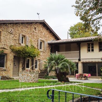 Maison 9 pièces 645000 €