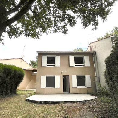 Maison 4 pièces 1300 €