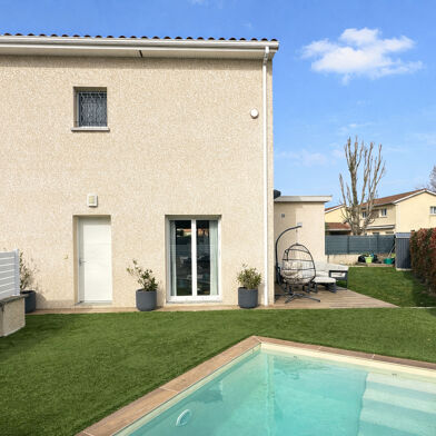 Maison 6 pièces 435000 €