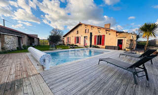 Maison 8 Pièces 217 m² à vendre à Berson (33390)