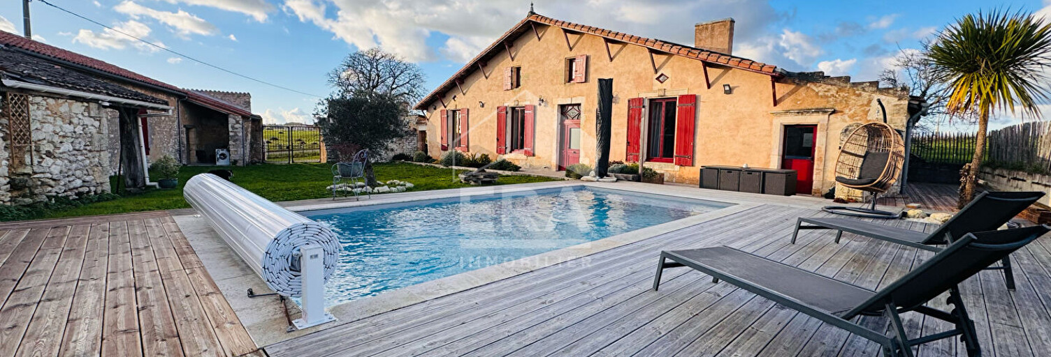 Maison 8 Pièces 217 m² à vendre à Berson (33390)