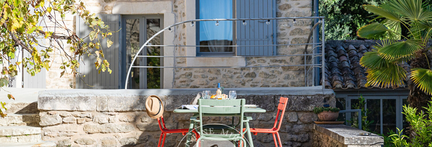 Maison 10 Pièces 300 m² à vendre à Clansayes (26130)