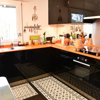 Appartement 5 pièces 273000 €