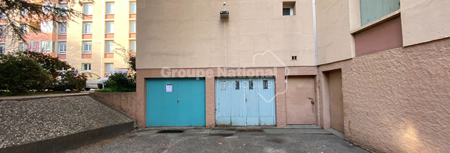 Garage   m² à vendre à Nîmes (30000)