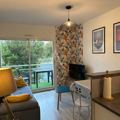 Appartement 2 pièces 740 €