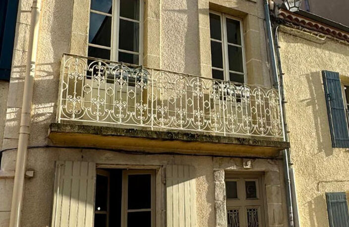 Maison de ville atypique en centre ville de Villeneuve sur Lot — photo 2