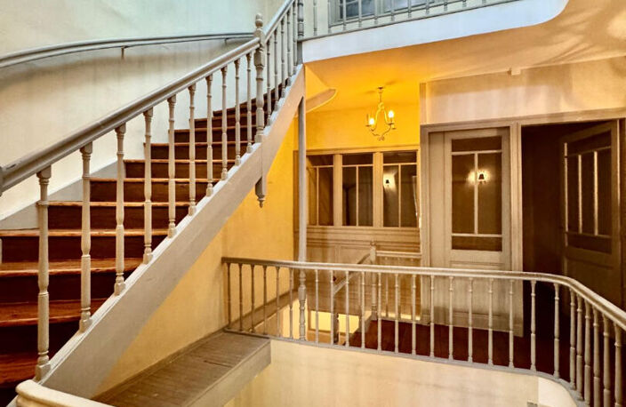Maison de ville atypique en centre ville de Villeneuve sur Lot — photo 5