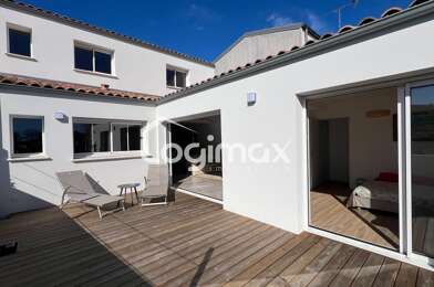 Maison 5 pièces 899600 €