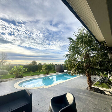 Maison 6 pièces 435750 €