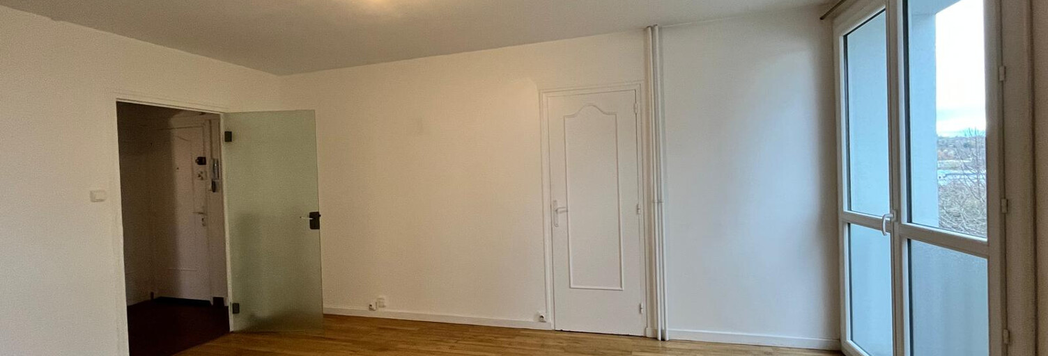 Appartement 3 Pièces 54 m² à louer à Saint-Étienne (42100)