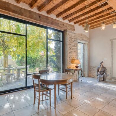 Maison 9 pièces 749000 €