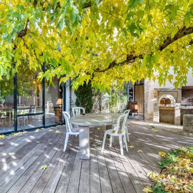 Maison 9 pièces 749000 €