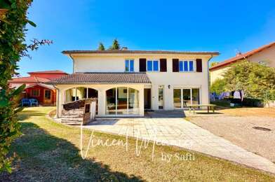 Maison 9 pièces 385000 €