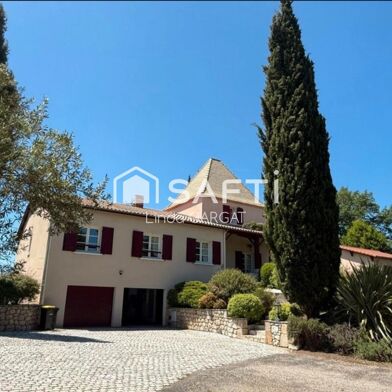 Maison 8 pièces 450000 €