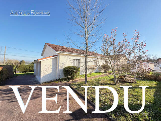 Proche Roanne, Pavillon de plain-pied avec 4 chambres sur 68 — photo du bien