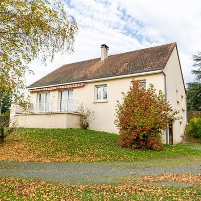 Maison 6 pièces 241960 €