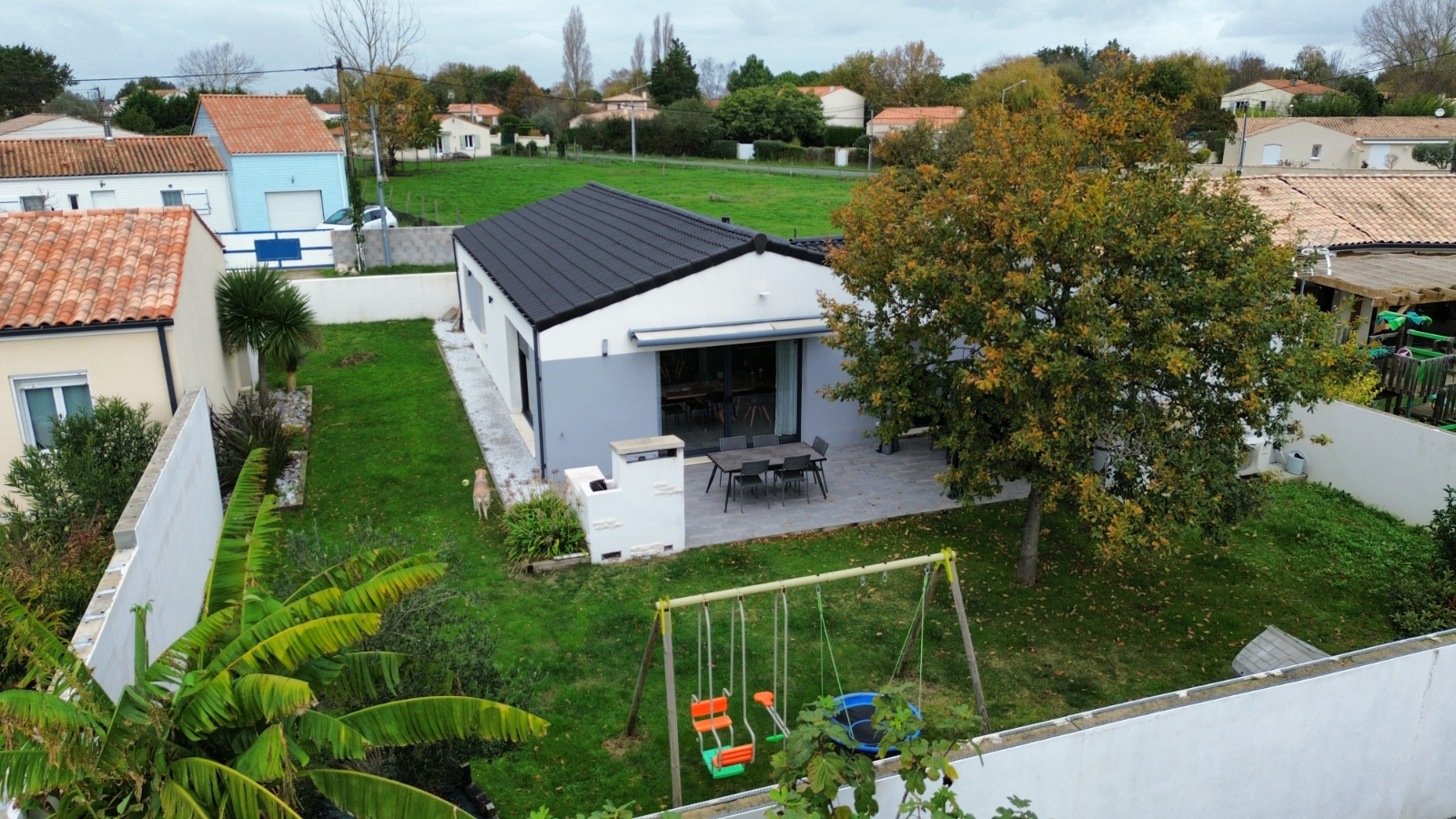 Villa / Maison  T5 à vendre Étaules 17750