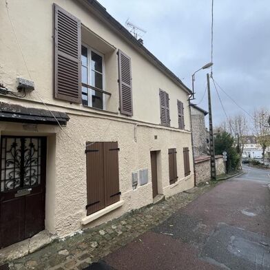 Immeuble  885700 €