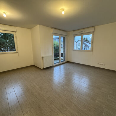 Appartement 2 pièces 788 €