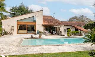 Maison 7 Pièces 242 m² à vendre à Saintes (17100)