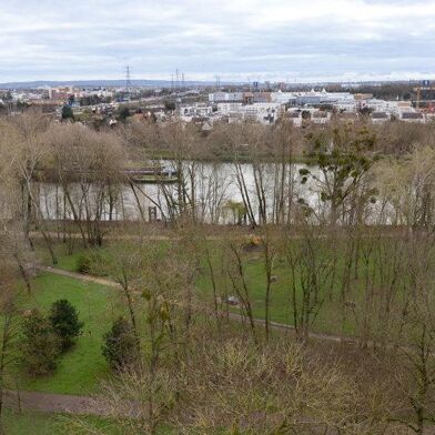 Appartement 5 pièces 299900 €